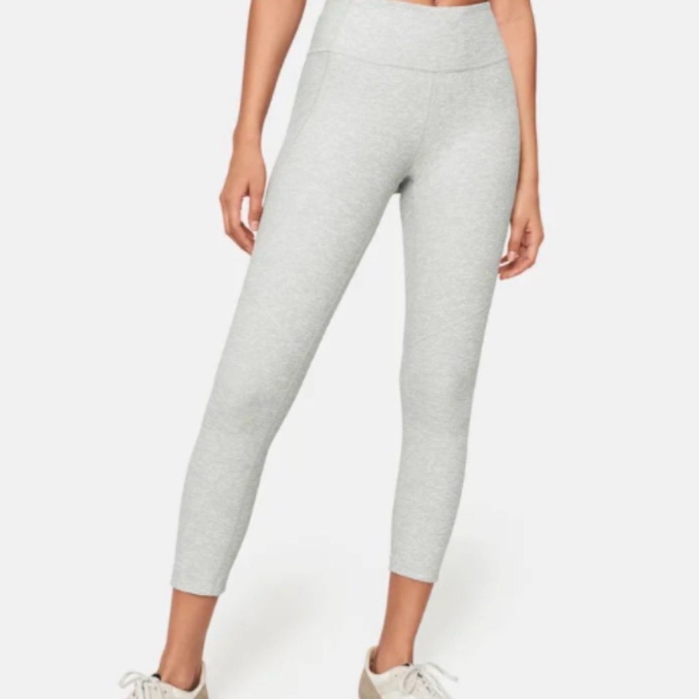 Outdoor Voices - 3/4 Warmup Legging - Dove Size Small